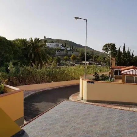Дом отдыха Vencejos, Amplia Casa Con Terraza Y Vistas, Ideal Familias, Amigos O Grupos *
