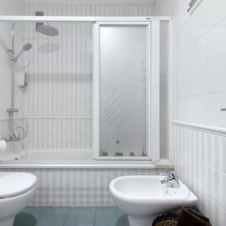 Vencejos, Amplia Casa Con Terraza Y Vistas, Ideal Familias, Amigos O Grupos Дом отдыха