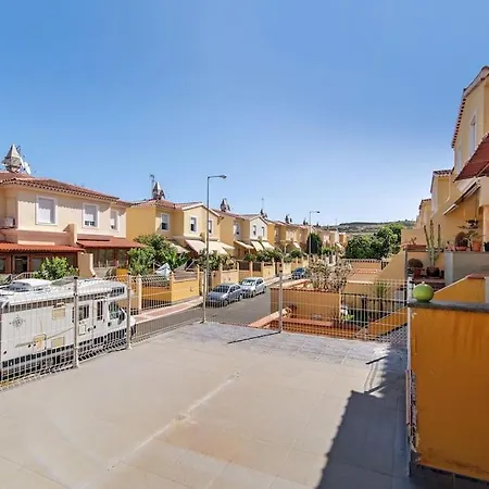 Vencejos, Amplia Casa Con Terraza Y Vistas, Ideal Familias, Amigos O Grupos Лас-Пальмас-де-Гран-Канария
