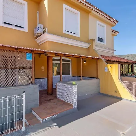 Vencejos, Amplia Casa Con Terraza Y Vistas, Ideal Familias, Amigos O Grupos Дом отдыха Лас-Пальмас-де-Гран-Канария