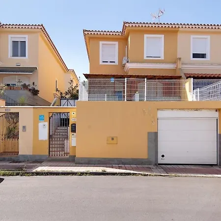 Сasa de vacaciones Vencejos, Amplia Casa Con Terraza Y Vistas, Ideal Familias, Amigos O Grupos